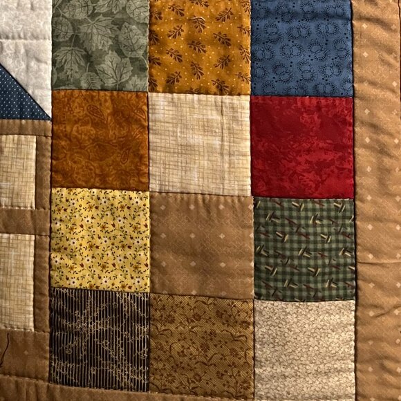 Hand Stitched Folk Art Log Cabin Patchwork & Bird Appliqué Quilt Wall Hanging - Picture 8 of 12